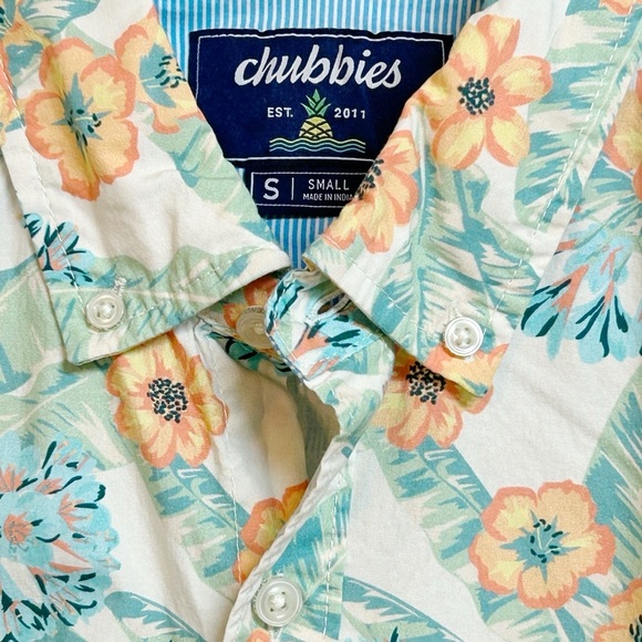 Chubbies Button Front Shirt Mens Short Sleeve Tropical Floral Size S - Picture 4 of 7